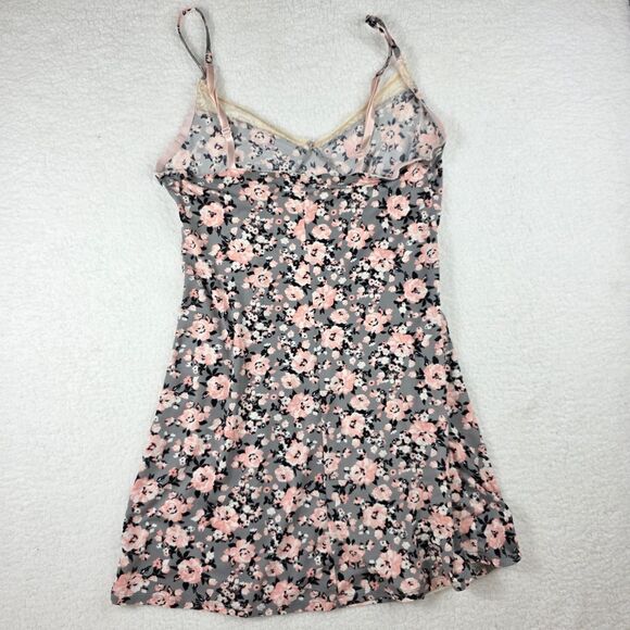 Marilyn Monroe And Target Floral and Burgundy Women's Camisole Sleepwear Medium - Picture 6 of 16